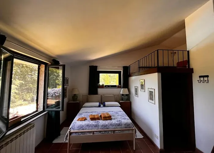 Serrari Eremo (Rome)